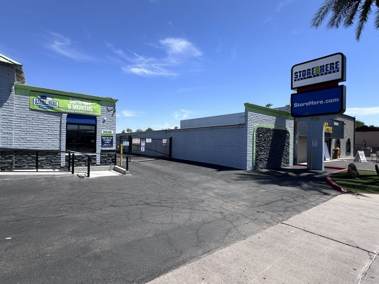 Glendale Heat Is Brutal—That’s Why Our Climate‑Controlled Units Are Built to Beat It