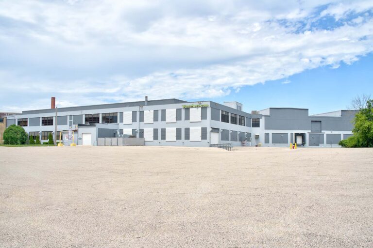 Car & Vehicle Storage in Racine, WI: What to Know Before You Rent a Unit